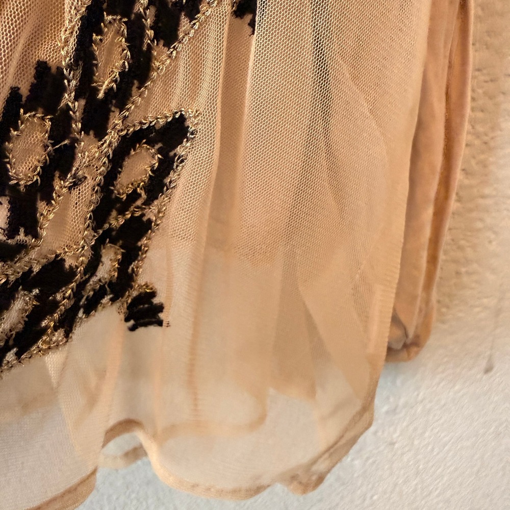 Free People Tunic Boho Embroidered Mesh Womens L Tan Black Tassel V-Neck Top - Picture 10 of 11